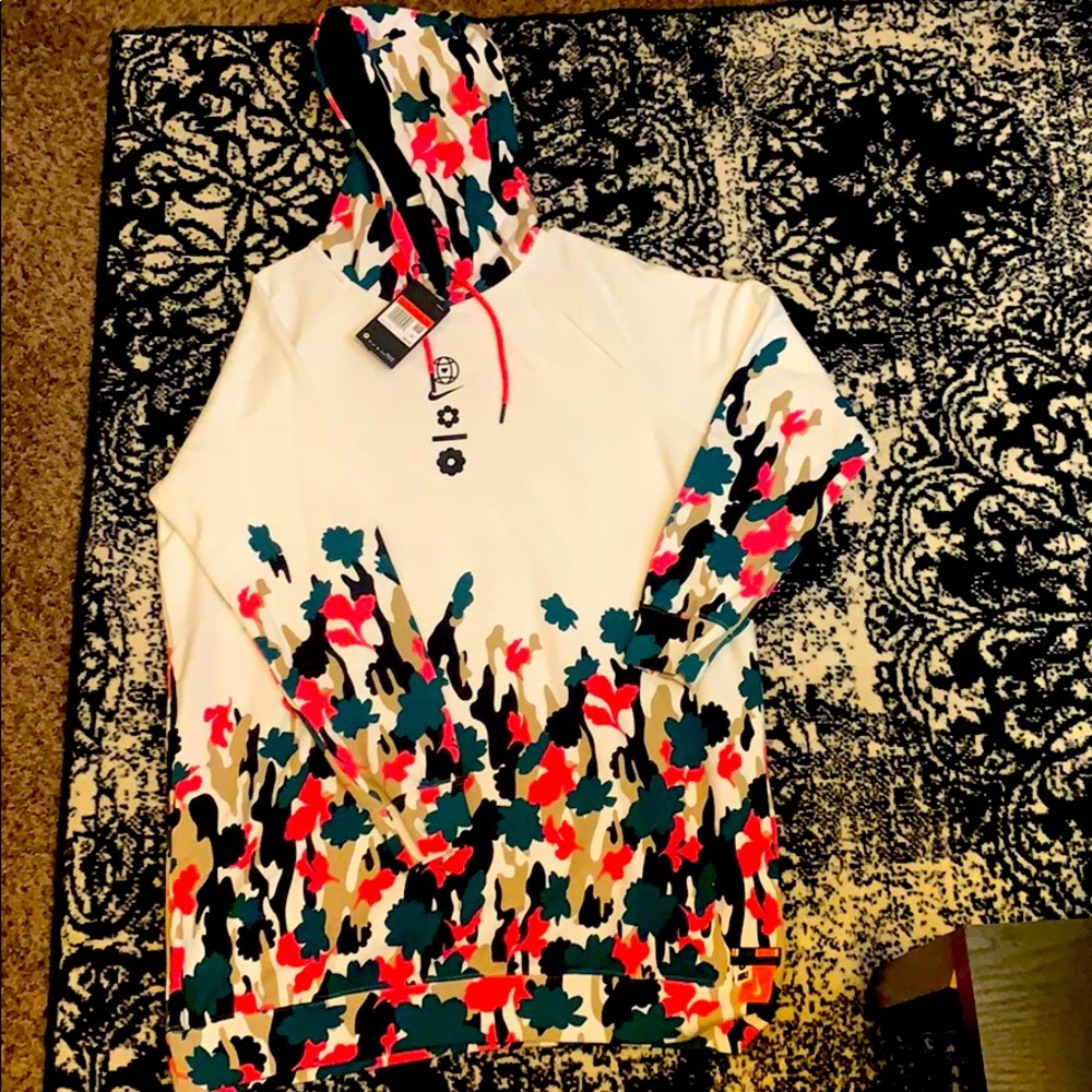 Nike sweatshirt
